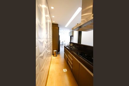 Apartamento à venda com 173m², 2 quartos e 2 vagasCozinha