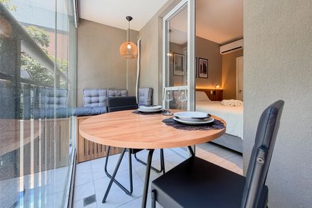 Studio para alugar com 24m², 1 quarto e sem vagaVaranda