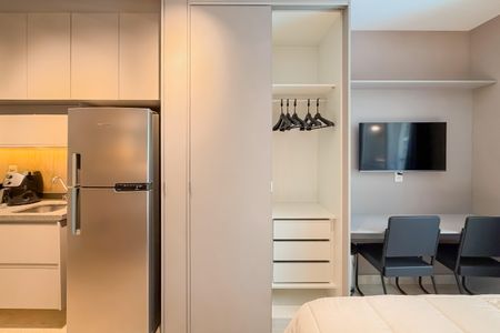 Studio para alugar com 24m², 1 quarto e sem vagaArmários