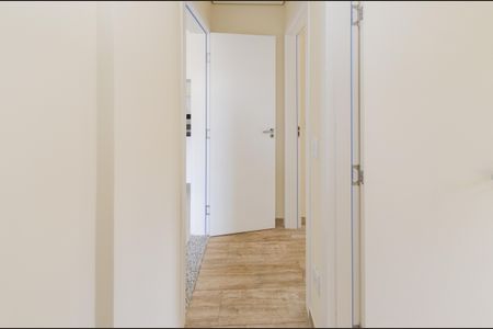 Corredor de apartamento para alugar com 2 quartos, 65m² em Salgado Filho, Belo Horizonte