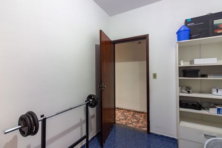 Casa à venda com 108m², 3 quartos e 2 vagas Casa à venda com 108m², 3 quartos e 2 vagasQuarto 2