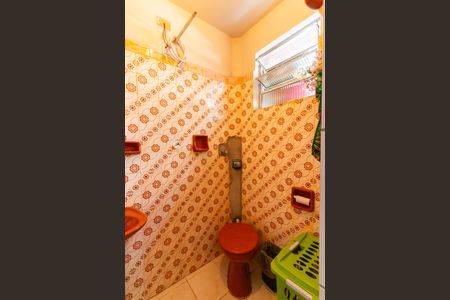 Casa à venda com 108m², 3 quartos e 2 vagas Casa à venda com 108m², 3 quartos e 2 vagasBanheiro