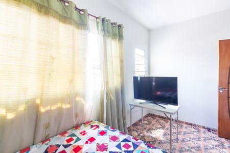 Casa à venda com 108m², 3 quartos e 2 vagas Casa à venda com 108m², 3 quartos e 2 vagasQuarto 4