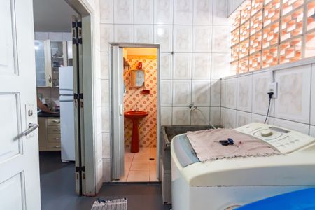 Casa à venda com 108m², 3 quartos e 2 vagas Casa à venda com 108m², 3 quartos e 2 vagasÁrea de Serviço