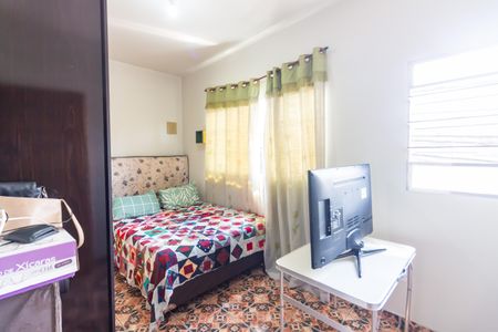 Casa à venda com 108m², 3 quartos e 2 vagas Casa à venda com 108m², 3 quartos e 2 vagasQuarto 4