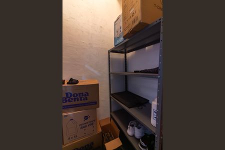 Casa à venda com 108m², 3 quartos e 2 vagas Casa à venda com 108m², 3 quartos e 2 vagasCloset do quarto 3