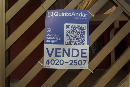 Casa à venda com 150m², 2 quartos e 2 vagasFachada