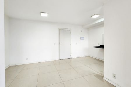 Sala  de apartamento para alugar com 2 quartos, 53m² em Imperial de São Cristóvão, Rio de Janeiro