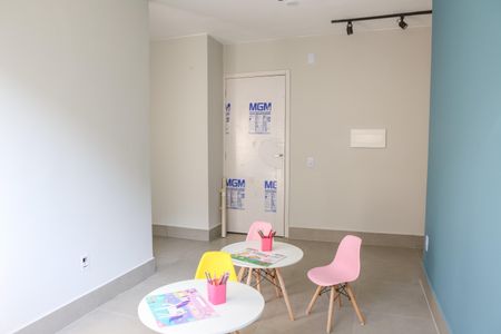 Apartamento à venda com 43m², 2 quartos e sem vaga Apartamento à venda com 43m², 2 quartos e sem vagaBrinquedoteca