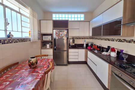 Casa à venda com 110m², 3 quartos e 5 vagasCozinha