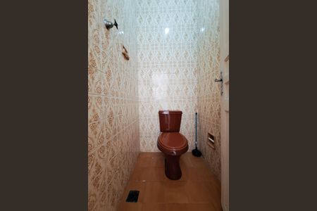 Casa à venda com 110m², 3 quartos e 5 vagasBanheiro de serviço