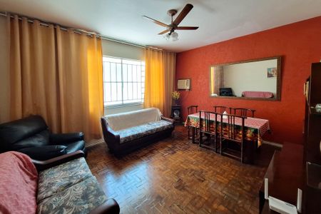 Casa à venda com 110m², 3 quartos e 5 vagasQuarto 1