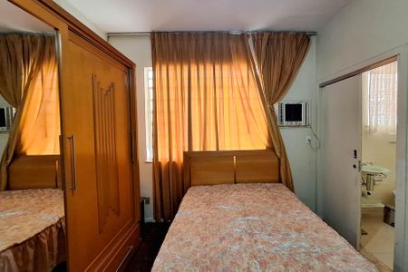 Casa à venda com 110m², 3 quartos e 5 vagasSuíte 