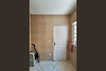 Casa à venda com 110m², 3 quartos e 5 vagasQuarto de Serviço