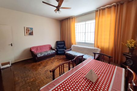 Casa à venda com 110m², 3 quartos e 5 vagasQuarto 1