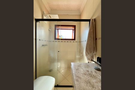 Casa de condomínio à venda com 265m², 4 quartos e 4 vagasBanheiro da Suíte 1