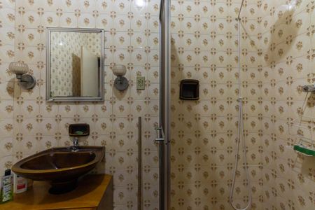 Casa à venda com 300m², 5 quartos e 1 vagaBanheiro