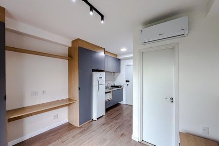 Studio de kitnet/studio para alugar com 1 quarto, 24m² em Jardim Aurelia, São Paulo