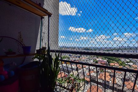 Varanda de apartamento para alugar com 2 quartos, 57m² em Jardim Henriqueta, Taboão da Serra