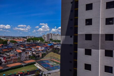 Vista do Quarto 1 de apartamento para alugar com 2 quartos, 57m² em Jardim Henriqueta, Taboão da Serra