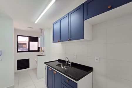 Apartamento para alugar com 60m², 2 quartos e 2 vagasCozinha 