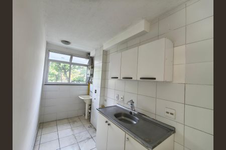Cozinha e Área de Serviço de apartamento à venda com 2 quartos, 50m² em Anil, Rio de Janeiro