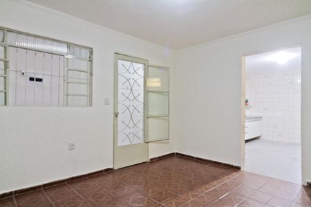 Casa para alugar com 2 quartos, 80m² em Vila Nina, São Paulo