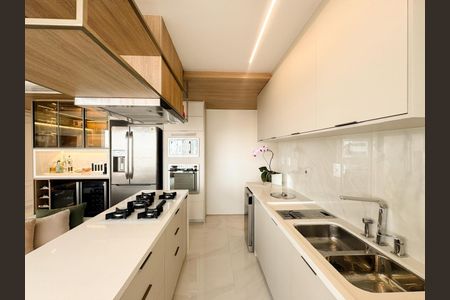 Apartamento à venda com 106m², 2 quartos e 2 vagasCozinha