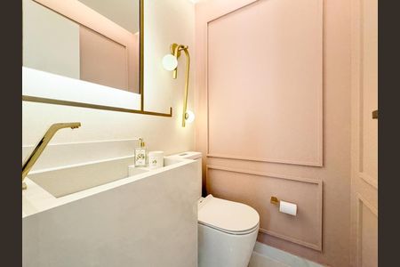 Apartamento à venda com 106m², 2 quartos e 2 vagasBanheiro