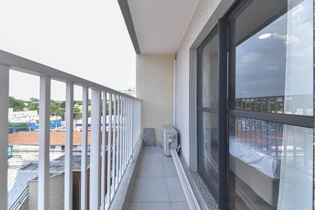 Varanda de kitnet/studio à venda com 1 quarto, 27m² em Santo Amaro, São Paulo