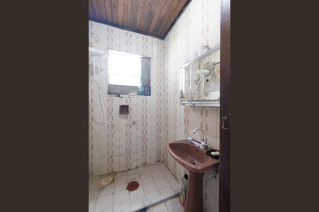 Casa à venda com 70m², 3 quartos e 3 vagasBanheiro