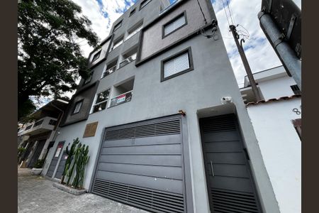 Apartamento para alugar com 32m², 2 quartos e sem vaga Apartamento para alugar com 32m², 2 quartos e sem vagaFachada