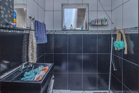 Casa à venda com 95m², 3 quartos e 2 vagasbanheiro na suíte _2