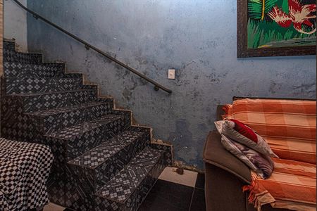 Casa à venda com 95m², 3 quartos e 2 vagasacesso para os pisos_1