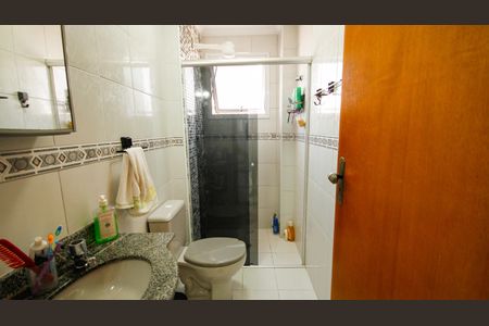 Banheiro de apartamento para alugar com 1 quarto, 57m² em Vila Assuncao, Praia Grande
