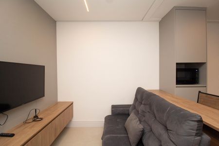 Sala de casa para alugar com 1 quarto, 36m² em Alto de Pinheiros, São Paulo