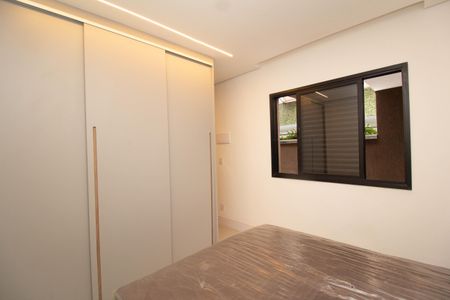 Quarto de casa para alugar com 1 quarto, 36m² em Alto de Pinheiros, São Paulo