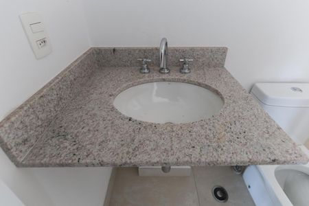 Apartamento à venda com 65m², 2 quartos e 2 vagasBanheiro