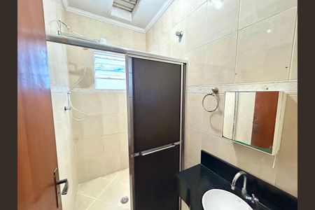 Casa para alugar com 150m², 3 quartos e 2 vagas Casa para alugar com 150m², 3 quartos e 2 vagasBanheiro 1