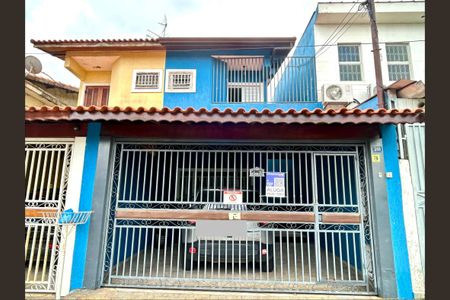 Casa para alugar com 150m², 3 quartos e 2 vagas Casa para alugar com 150m², 3 quartos e 2 vagasPlaca instalada na fachada do imóvel