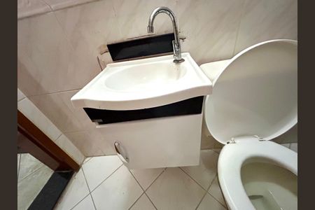 Casa para alugar com 150m², 3 quartos e 2 vagas Casa para alugar com 150m², 3 quartos e 2 vagasLavabo