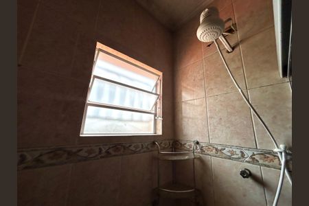 Casa para alugar com 150m², 3 quartos e 2 vagas Casa para alugar com 150m², 3 quartos e 2 vagasBanheiro da Suíte