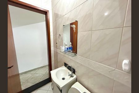 Casa para alugar com 150m², 3 quartos e 2 vagas Casa para alugar com 150m², 3 quartos e 2 vagasLavabo