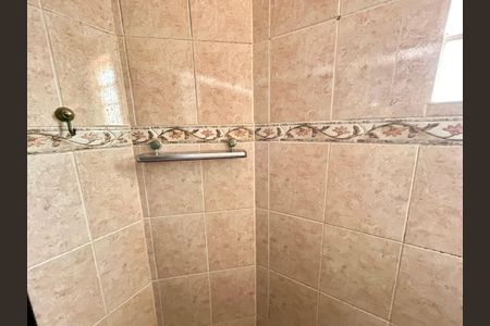 Casa para alugar com 150m², 3 quartos e 2 vagas Casa para alugar com 150m², 3 quartos e 2 vagasBanheiro da Suíte