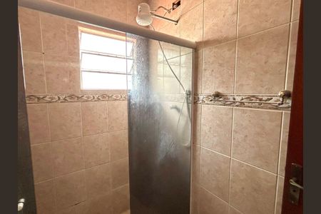 Casa para alugar com 150m², 3 quartos e 2 vagas Casa para alugar com 150m², 3 quartos e 2 vagasBanheiro da Suíte