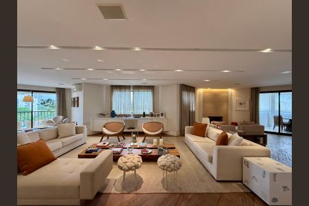 Sala de apartamento à venda com 3 quartos, 400m² em Campo Belo, São Paulo