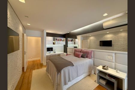 Apartamento à venda com 400m², 3 quartos e 4 vagas Apartamento à venda com 400m², 3 quartos e 4 vagasSuíte 2