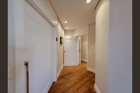 Apartamento à venda com 400m², 3 quartos e 4 vagas Apartamento à venda com 400m², 3 quartos e 4 vagasEntrada Apartamento