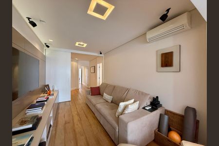 Apartamento à venda com 400m², 3 quartos e 4 vagas Apartamento à venda com 400m², 3 quartos e 4 vagasSala 2