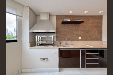 Apartamento à venda com 400m², 3 quartos e 4 vagas Apartamento à venda com 400m², 3 quartos e 4 vagasVaranda